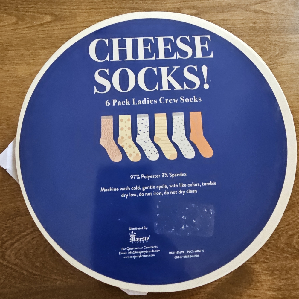Cheese Socks Gift Set - Picture 5 of 6